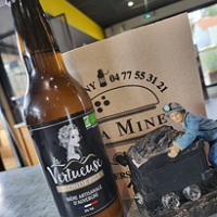 VERTUEUSE BLONDE